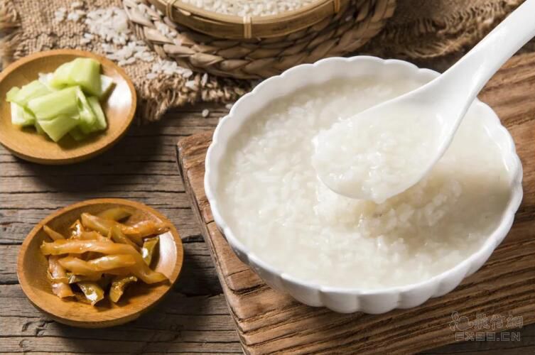 中铁地产：提升服务品质 绘就住户美好生活